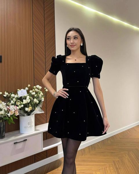 Жіноча оксамитова сукня зі стразами 10174cp фото