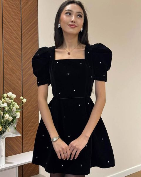 Жіноча оксамитова сукня зі стразами 10174cp фото